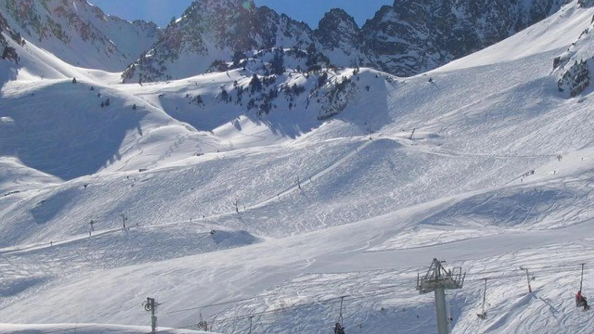 Studio 4 Pers, Pieds Des Pistes Avec Balcon Et Animaux Admis - La Mongie - Fr-1-404-5