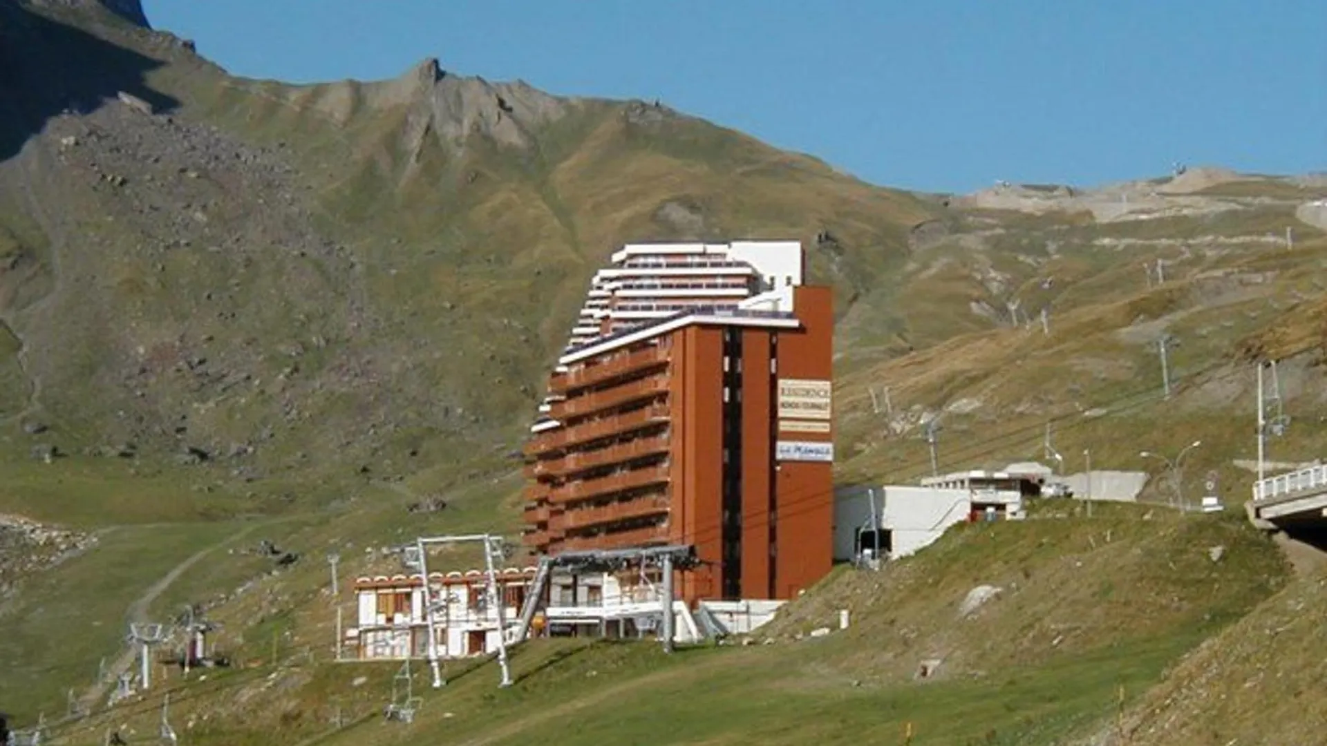 Studio 4 Pers, Pieds Des Pistes Avec Balcon Et Animaux Admis - La Mongie - Fr-1-404-5 0*,