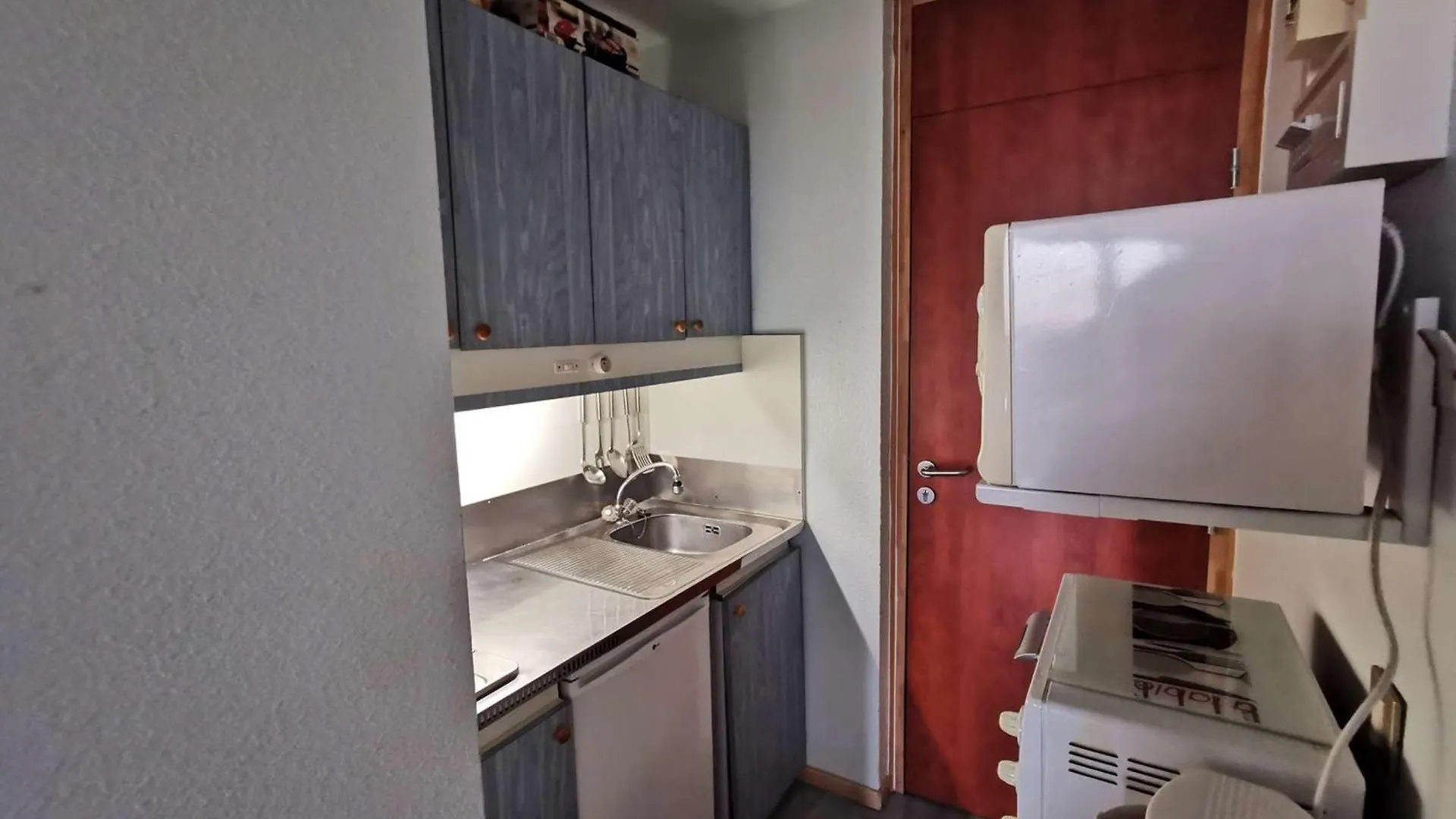 Studio 4 Pers, Pieds Des Pistes Avec Balcon Et Animaux Admis - La Mongie - Fr-1-404-5 0*,